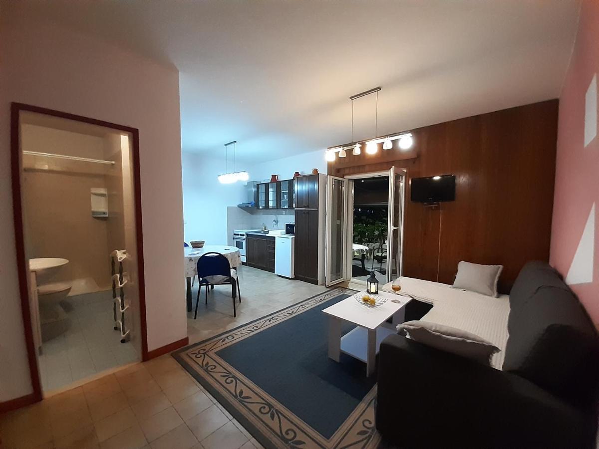 Apartments Cebalo - Ekonomija Κόρτσουλα Εξωτερικό φωτογραφία